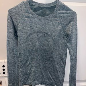 Lululemon swiftly tech